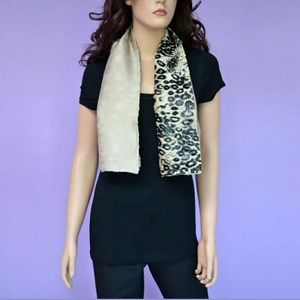 NWT Animal Print Scarf Microsuede Polyester 1 Size